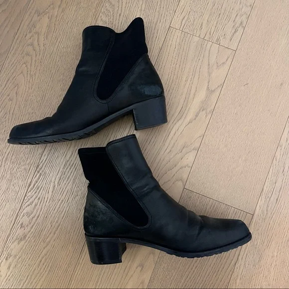 Stuart Weitzman | Shoes | Stuart Weitzman Lynelle Bootie 7  display picture 1